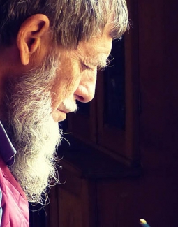 Nullam eros mi, mollis in sollicitudin non, tincidunt.